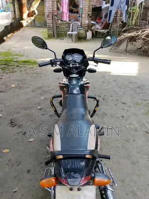 টিভিএস মেট্রো ২০১১ কালো