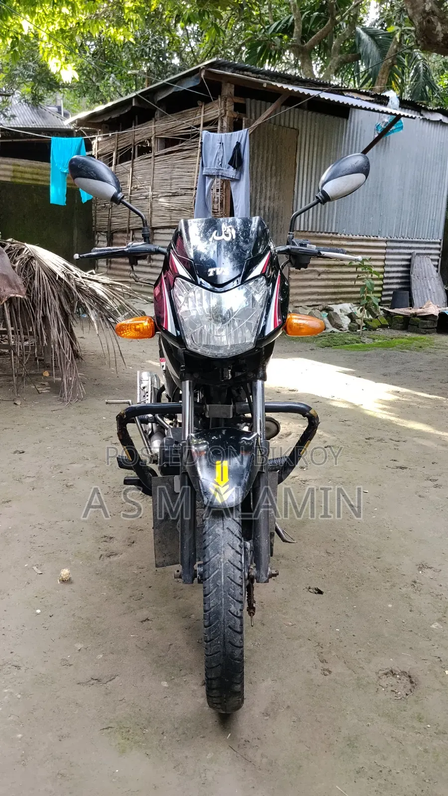 টিভিএস মেট্রো ২০১১ কালো
