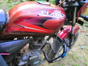 Bajaj Platina 100 2012 Red