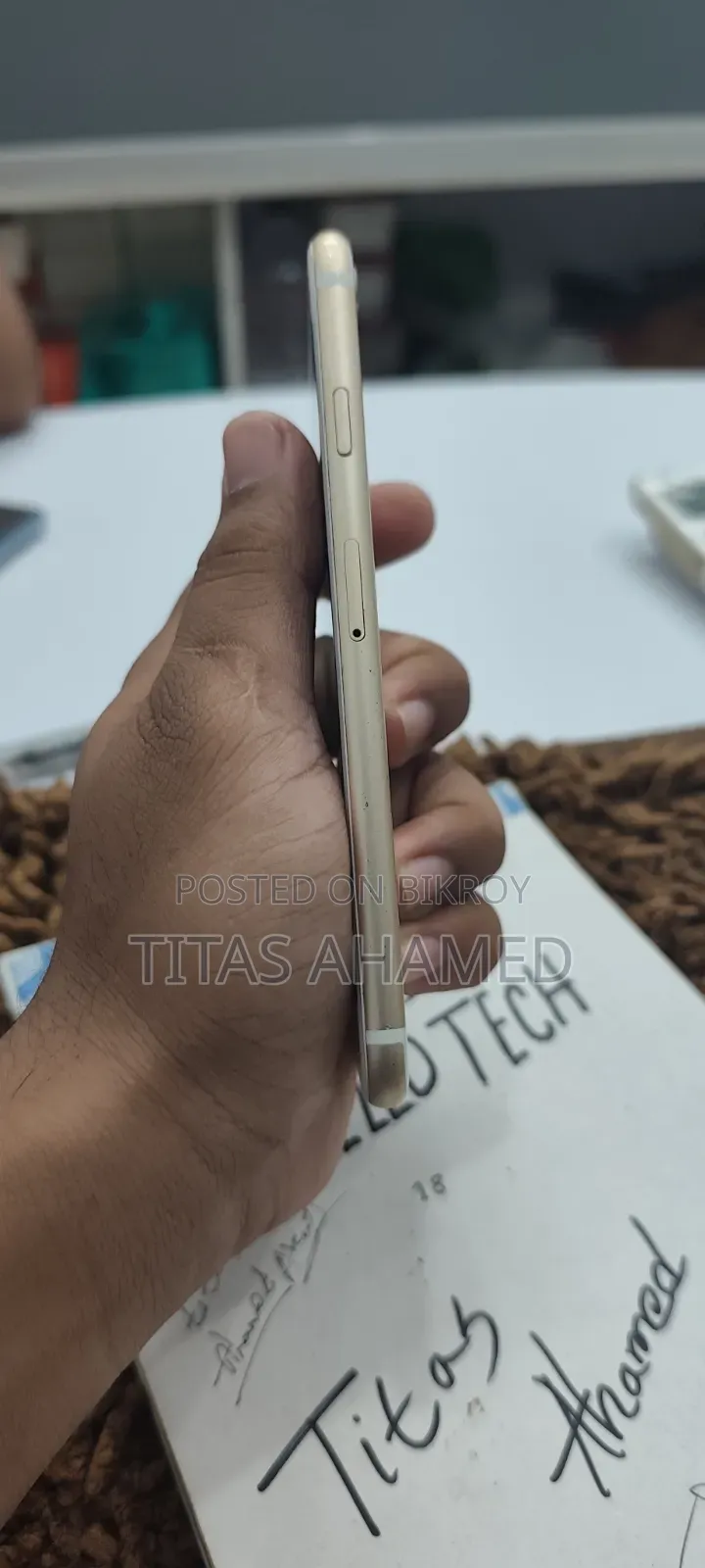 Apple iPhone 6s 32 GB Gold