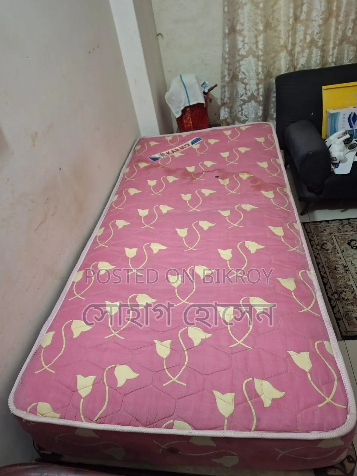 মেট্রেসসহ সিঙ্গেল বেতের খাট বিক্রয় হবে