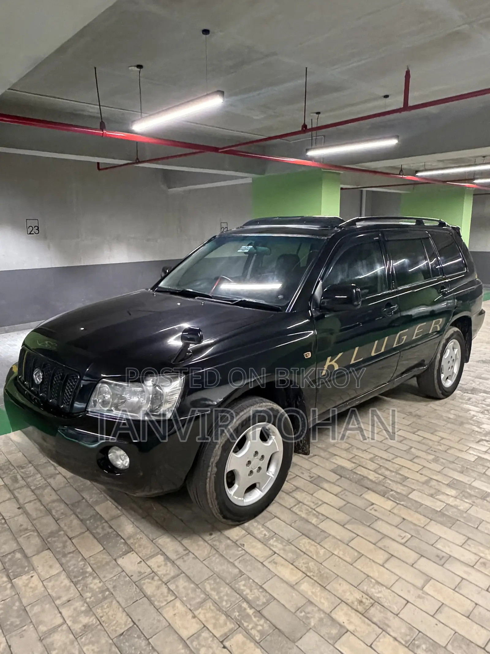 Toyota Kluger 2001 Black