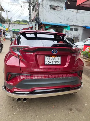 Toyota C-HR 2018 Maroon