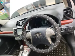 Toyota Premio 2012 White