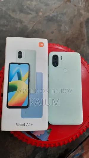 Realme 32 GB Purple