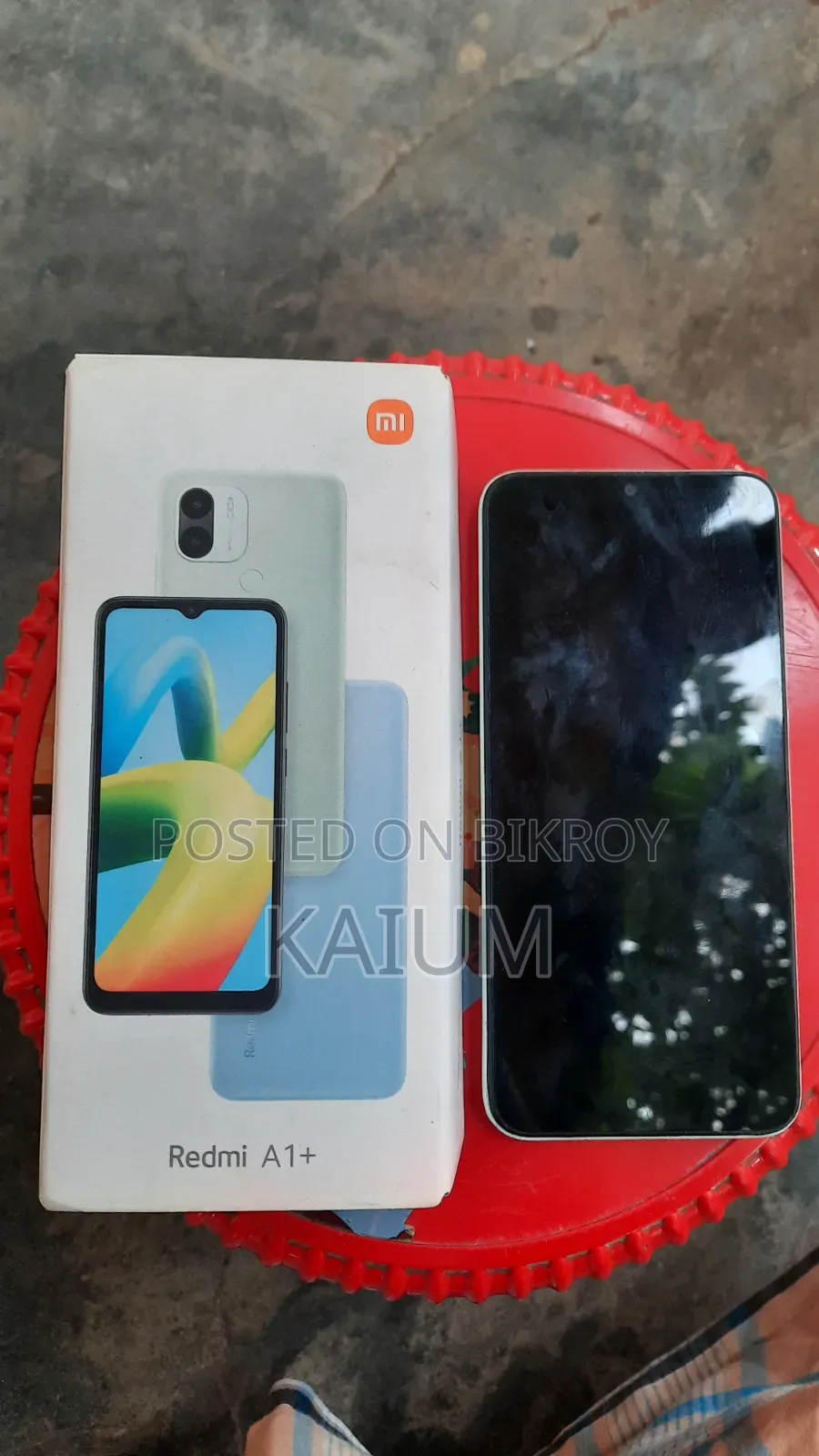 Realme 32 GB Purple