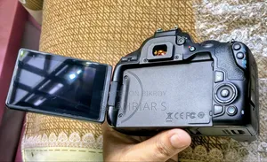 Canon 250d 4K Camera With Box