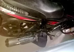 Bajaj Discover 135 2010 Black