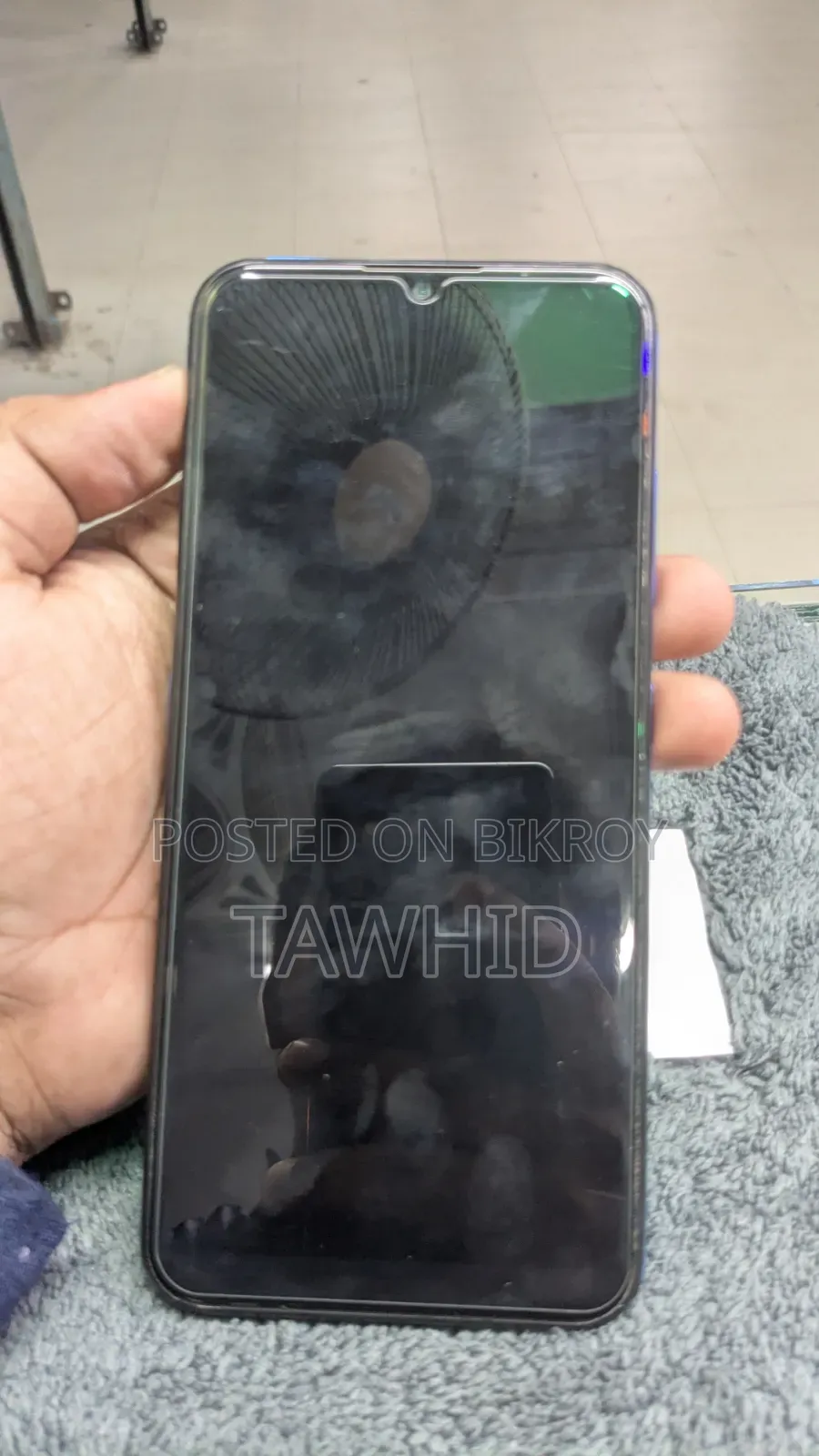 Samsung 64 GB Blue