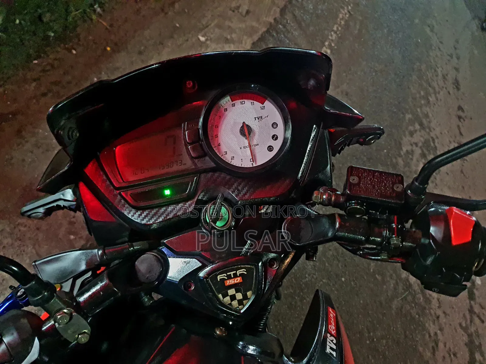 TVS Apache RTR 160 2V 2013 Black