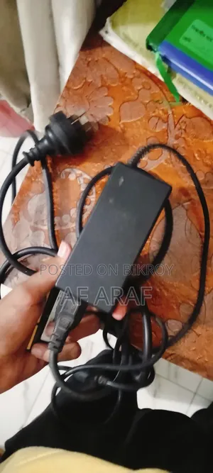 HP Adapter 18v 65 Watt
