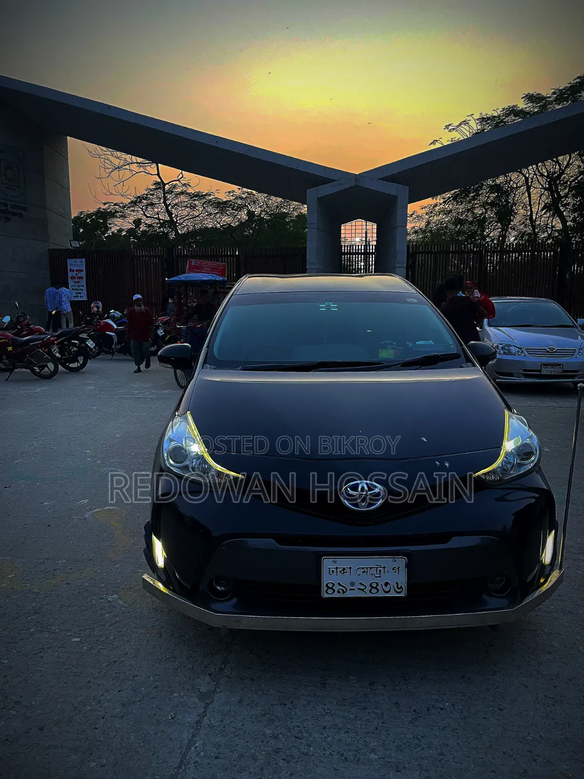 Toyota Grand Highlander Hybrid 2025 Black