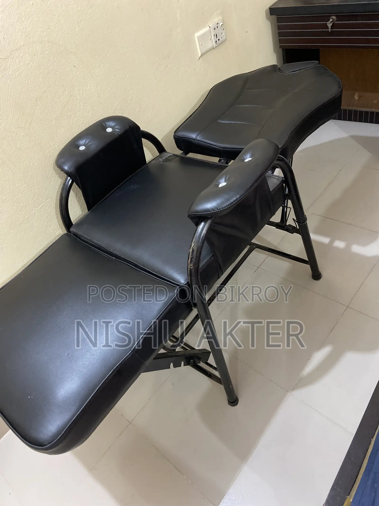 Parlour Chair