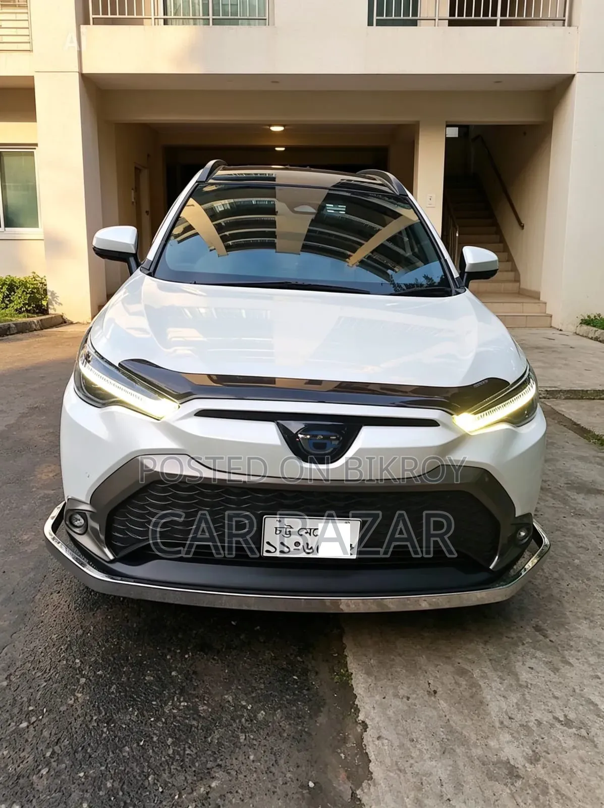 Toyota Corolla Cross 1.8 Hybrid FWD 2021 Pearl