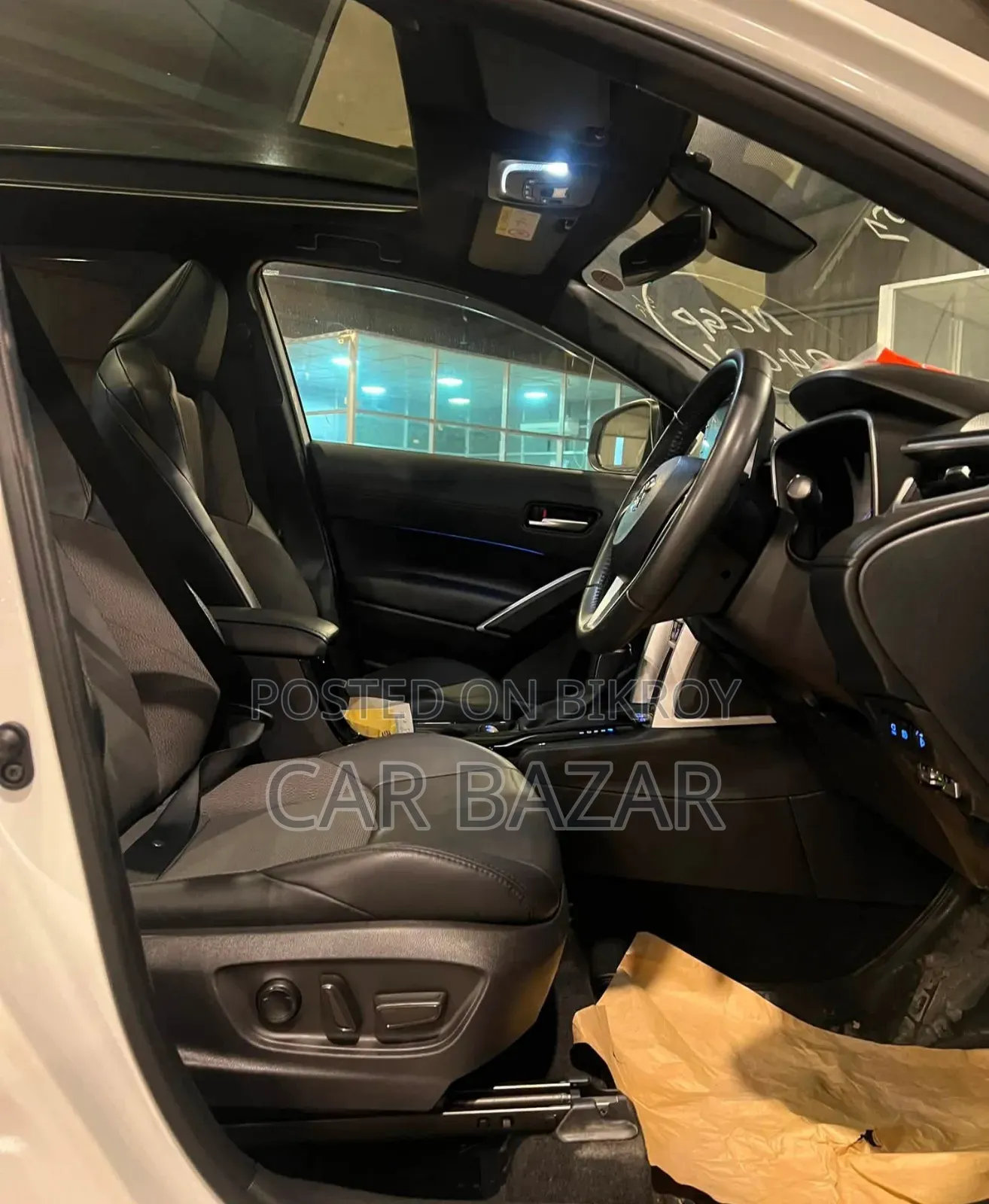 Toyota Corolla Cross 1.8 Hybrid FWD 2021 Pearl