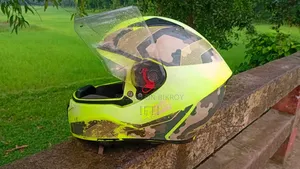 Studds Thunder D4 Decor Full Face Helmet (Used)