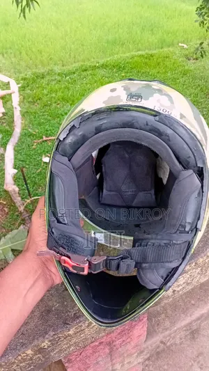 Studds Thunder D4 Decor Full Face Helmet (Used)