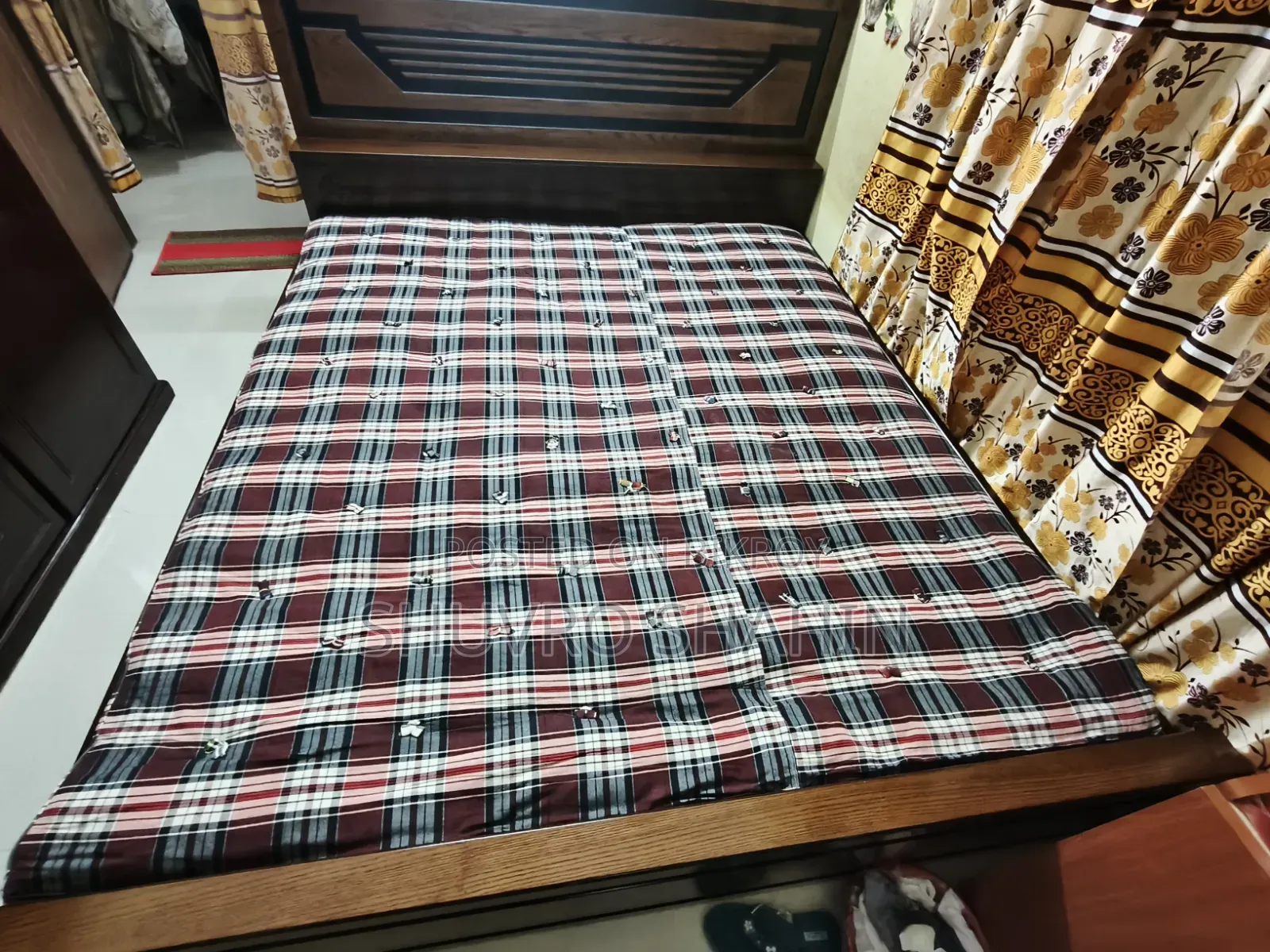 এই জাজিম টা বিক্রি হবে ৭×৬ফিট