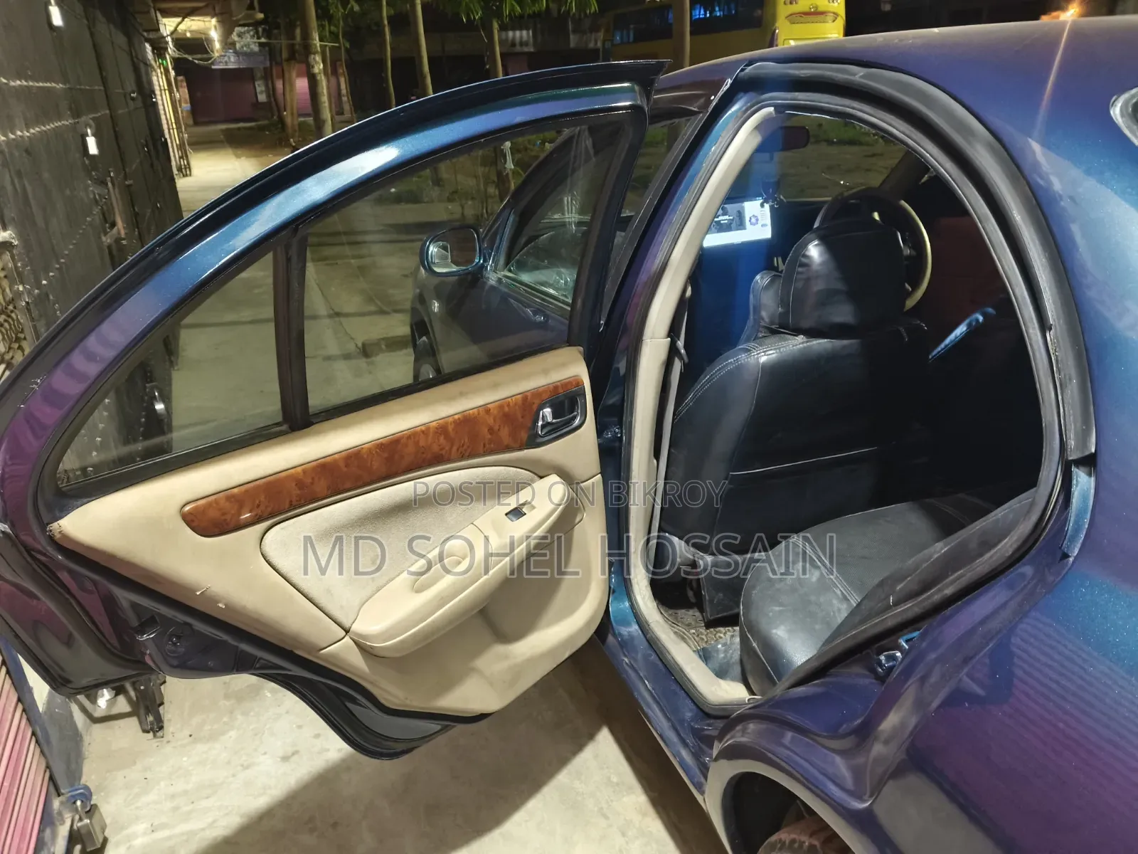 Nissan Sunny 2002 Blue