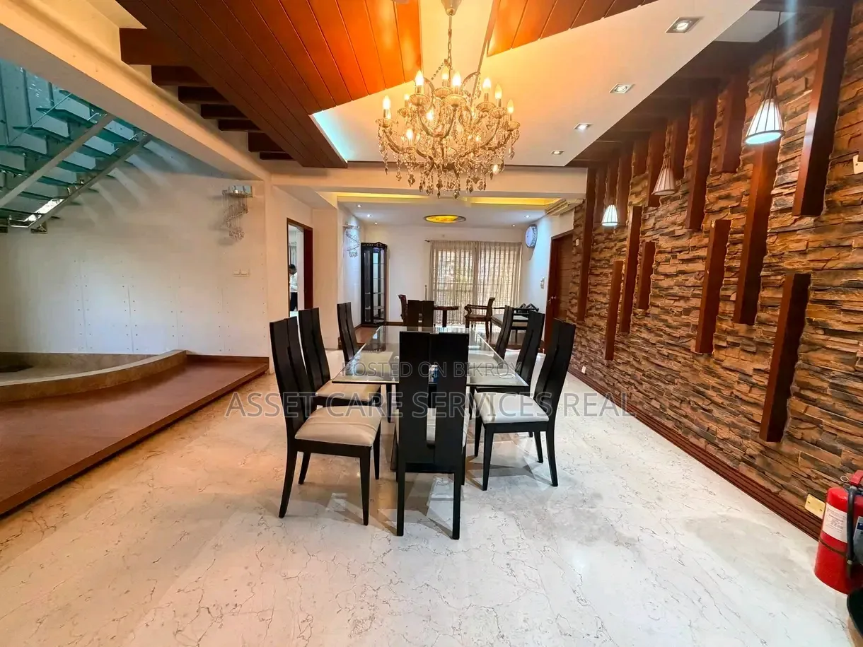 Furnished 6bdrm Duplex in Banani for rent