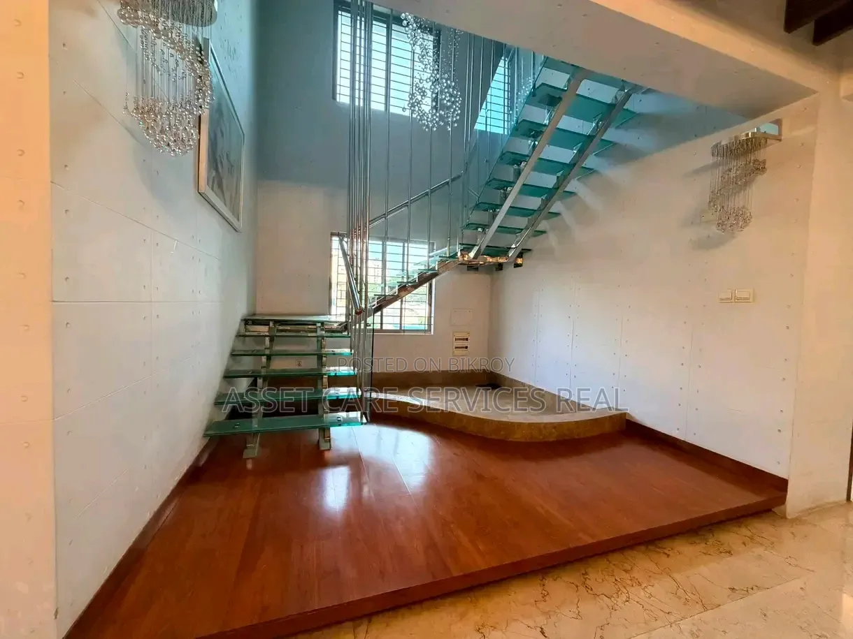 Furnished 6bdrm Duplex in Banani for rent