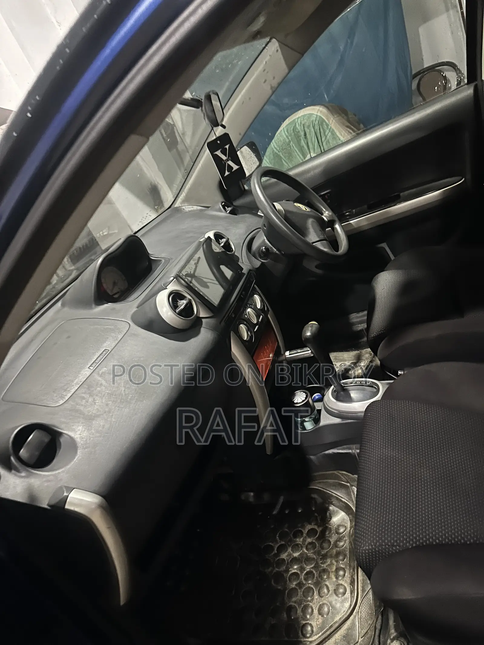 Toyota IST 2003 Blue