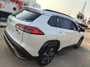 Toyota Corolla Cross 1.8 Hybrid FWD 2021 Pearl