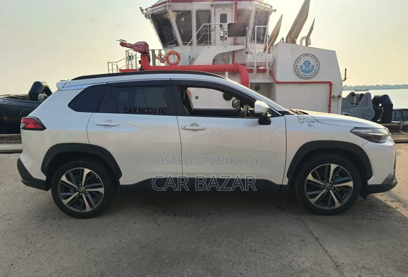 Toyota Corolla Cross 1.8 Hybrid FWD 2021 Pearl