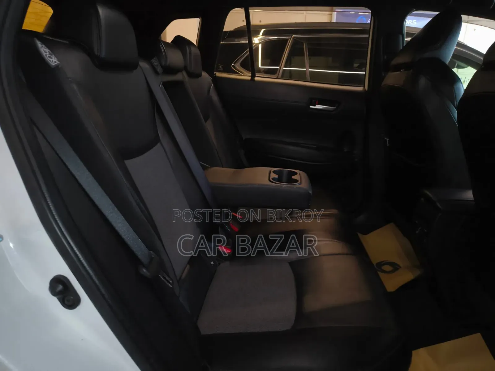 Toyota Corolla Cross 1.8 Hybrid FWD 2021 Pearl