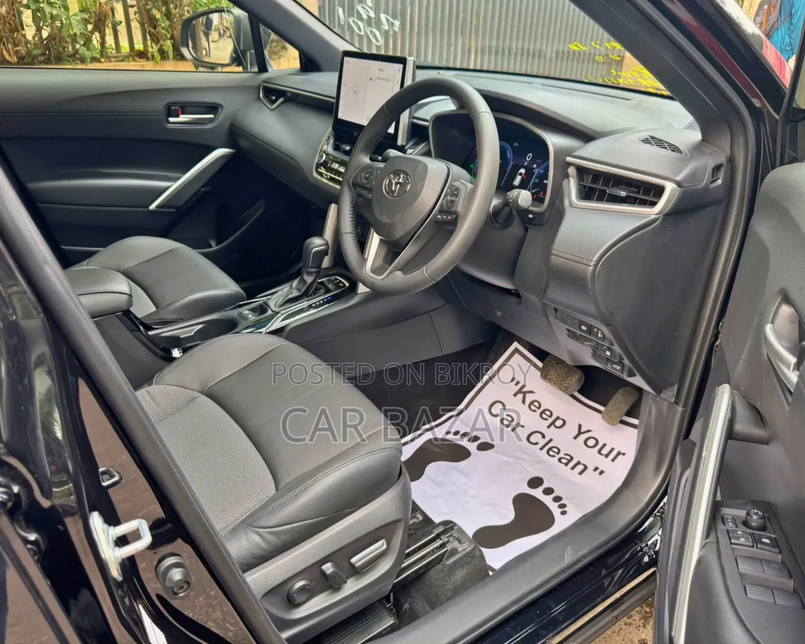 Toyota Corolla Cross 1.8 Hybrid FWD 2021 Black
