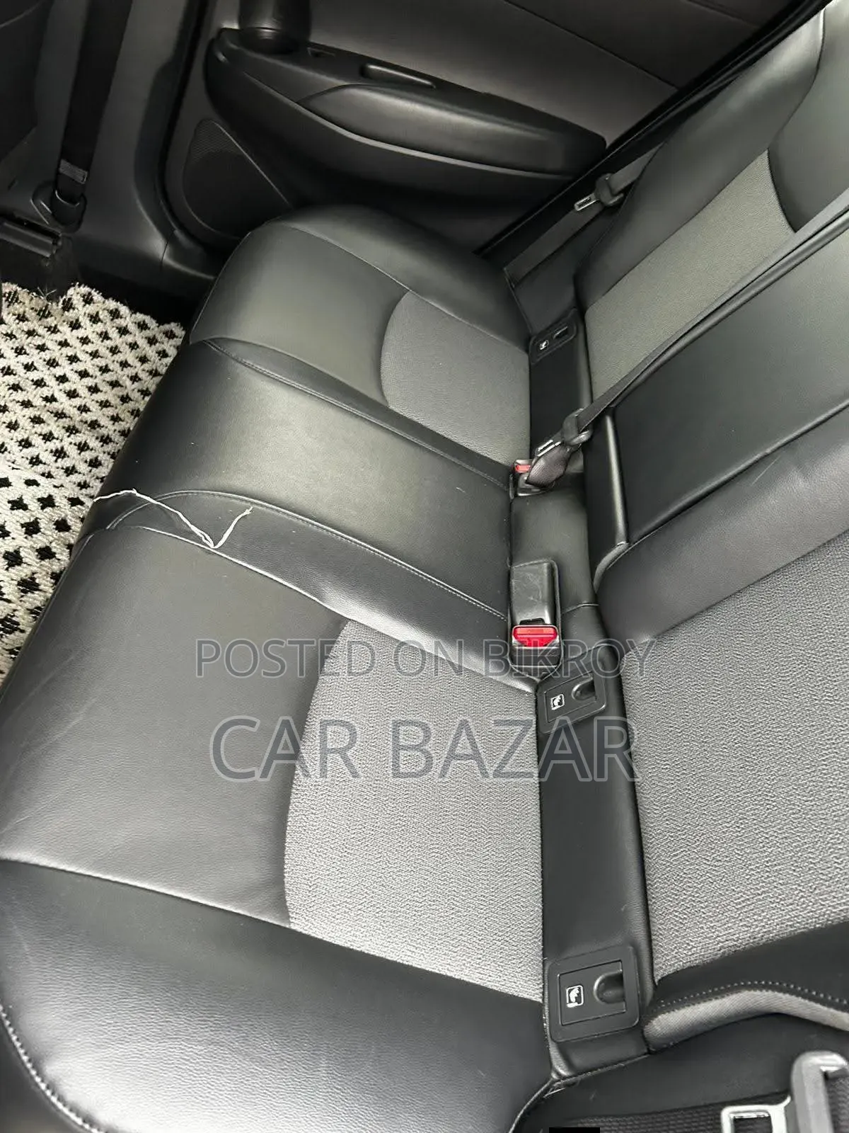 Toyota Corolla Cross 1.8 Hybrid FWD 2021 Black