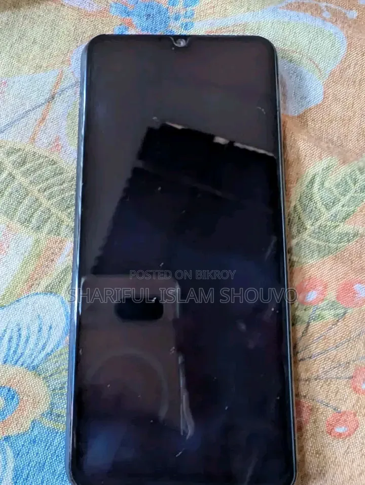 Vivo Y20 64 GB Black