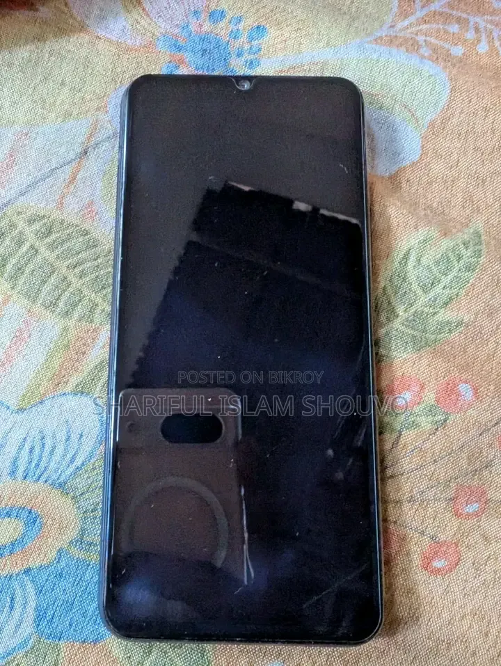 Vivo Y20 64 GB Black