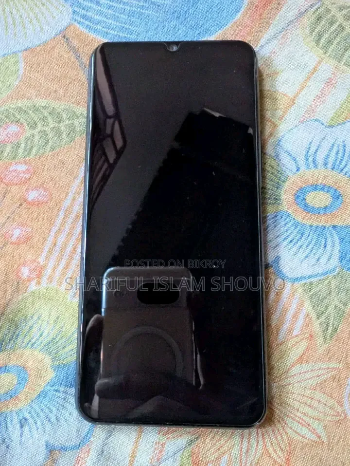 Vivo Y20 64 GB Black
