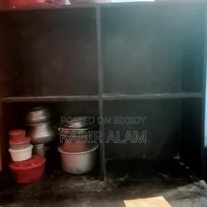 কম্পিউটার টেবিল