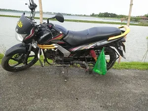 Mahindra Centuro 2018 Black