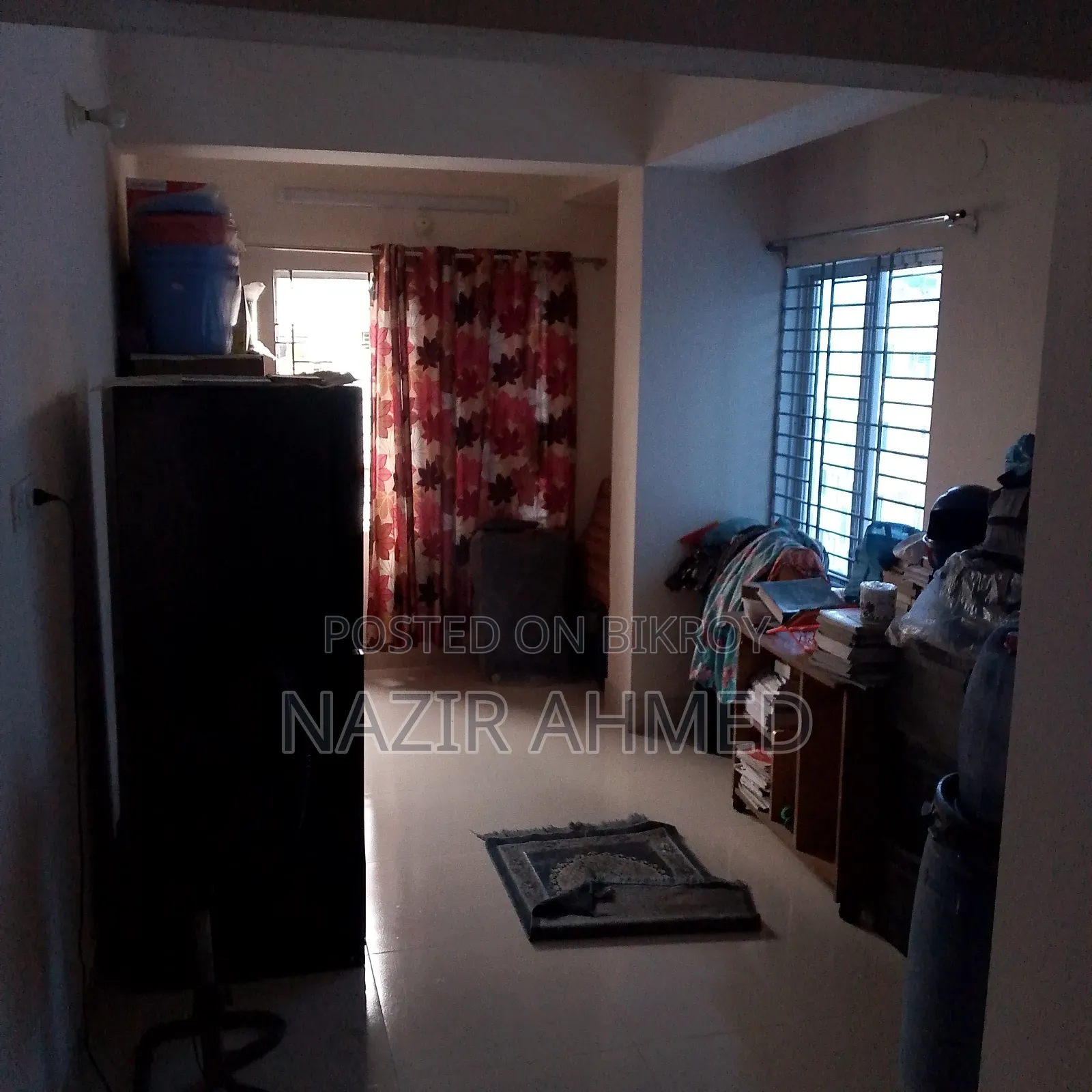3 Bedroom Block of Flats in 60 Feet Road for sale