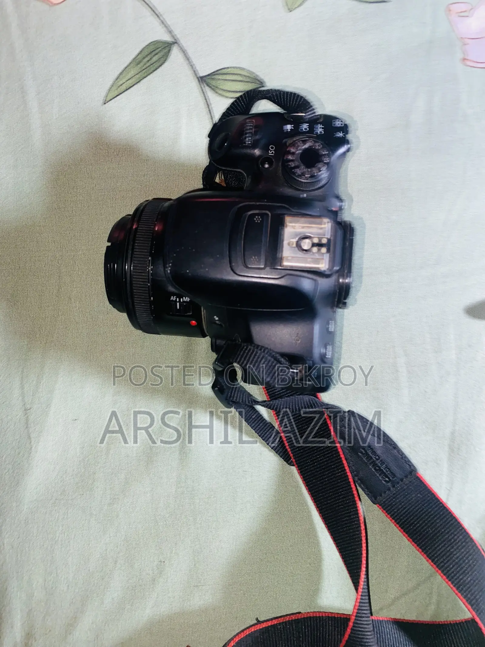 Canon 700 D