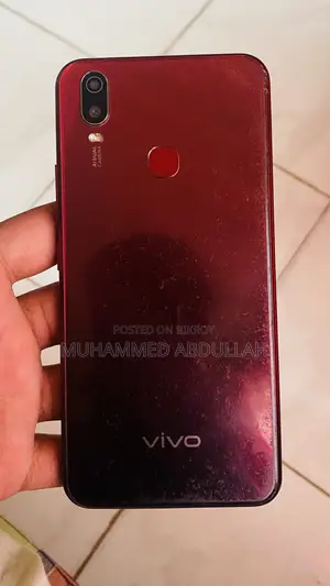 Vivo Y11 32 GB Red