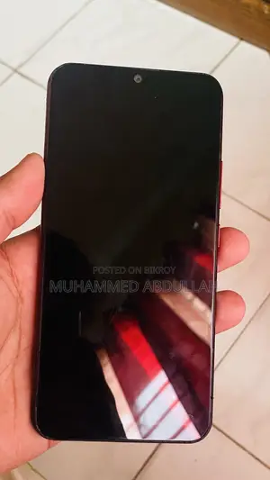 Vivo Y11 32 GB Red