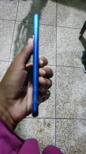 Vivo Y20 64 GB