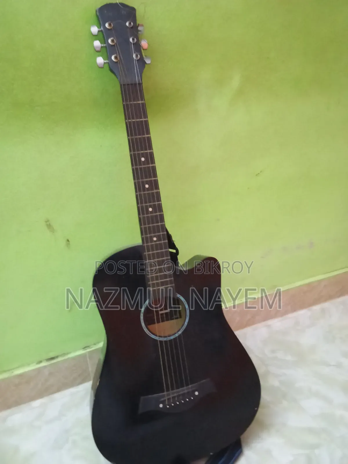 Guitar Sell Kora Hobe
