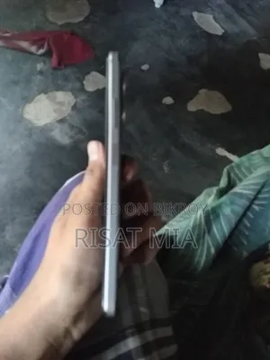 Infinix Smart 9 128 GB Silver