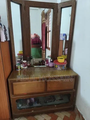 Dressing Table ড্রেসিং টেবিল