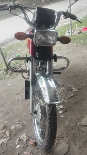 Honda 2004 Red