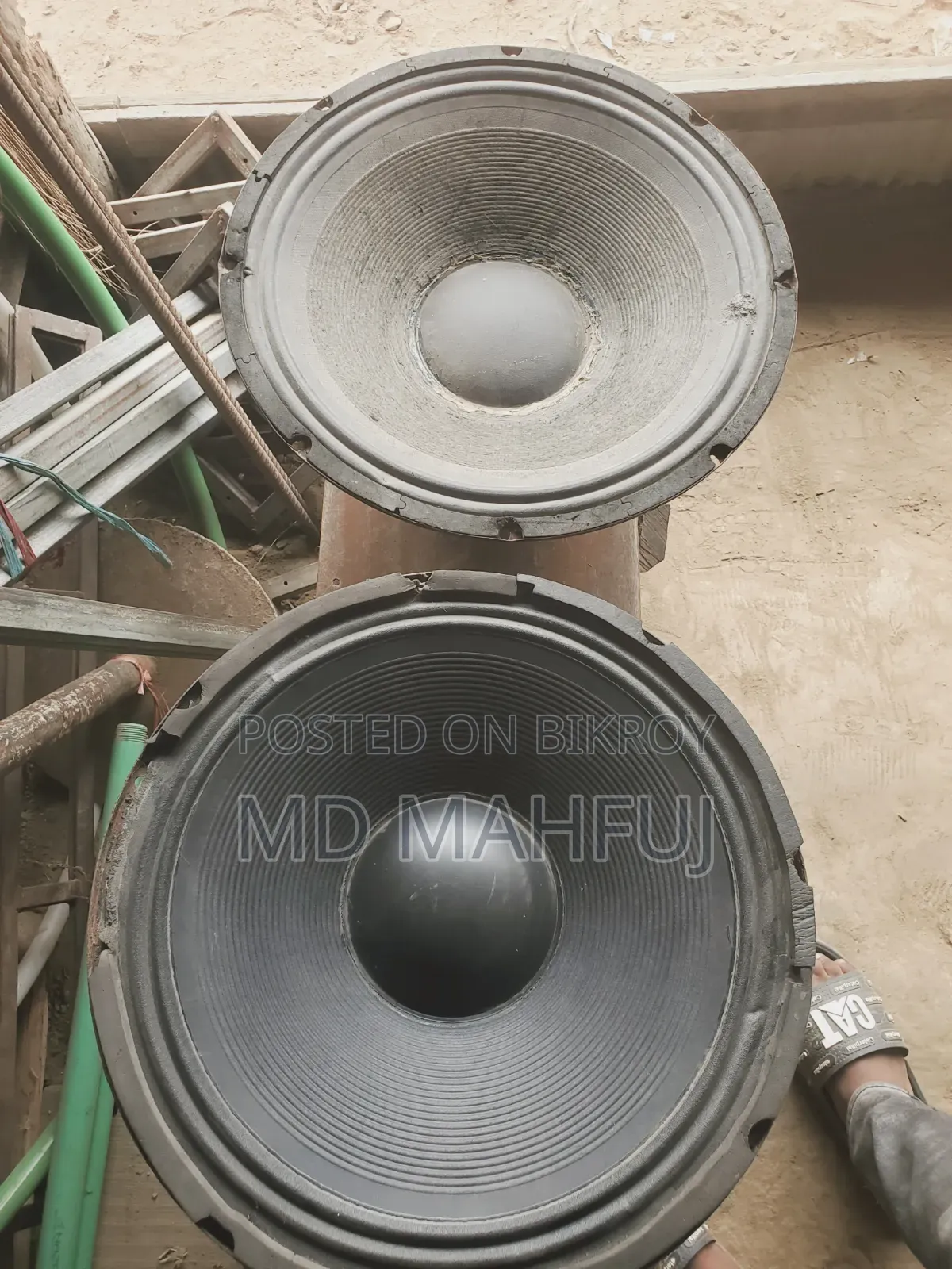 ৪ টি ইস্পিকার বিক্রয় করা হবে