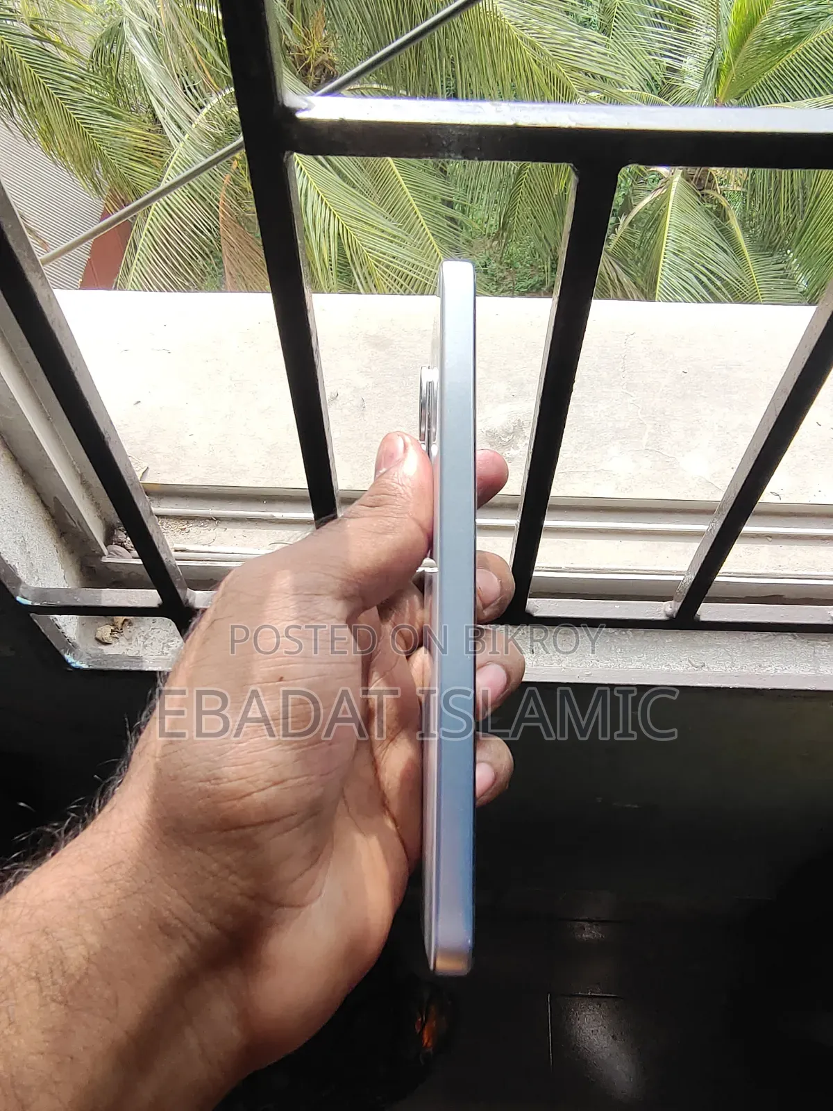 New Vivo Y400 128 GB White