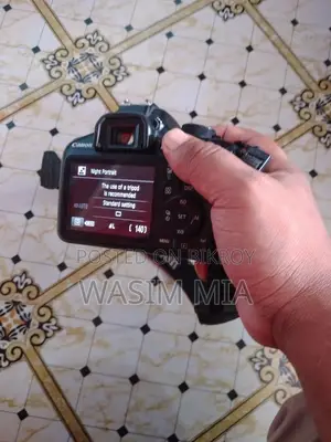Canon 1300d