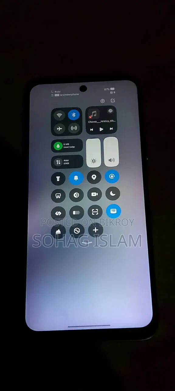 New Infinix Hot 60i 128 GB White
