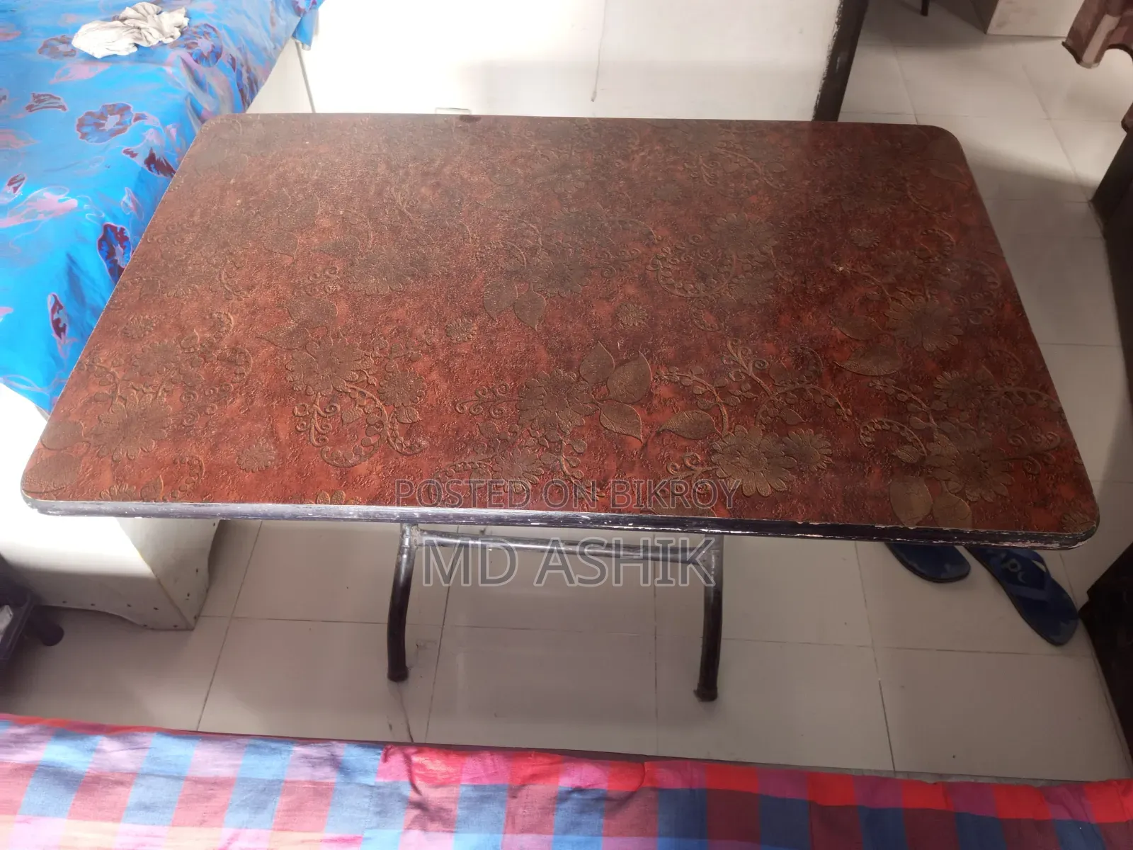 Daining Table